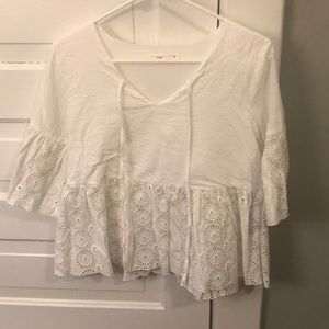 White Cotton S Blouse with Silver Stitched detail